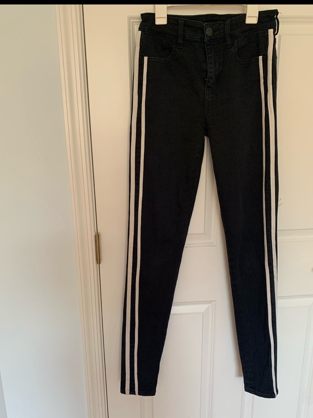 American Eagle Outfitters Black Skinny Jeans with White Side Stripes